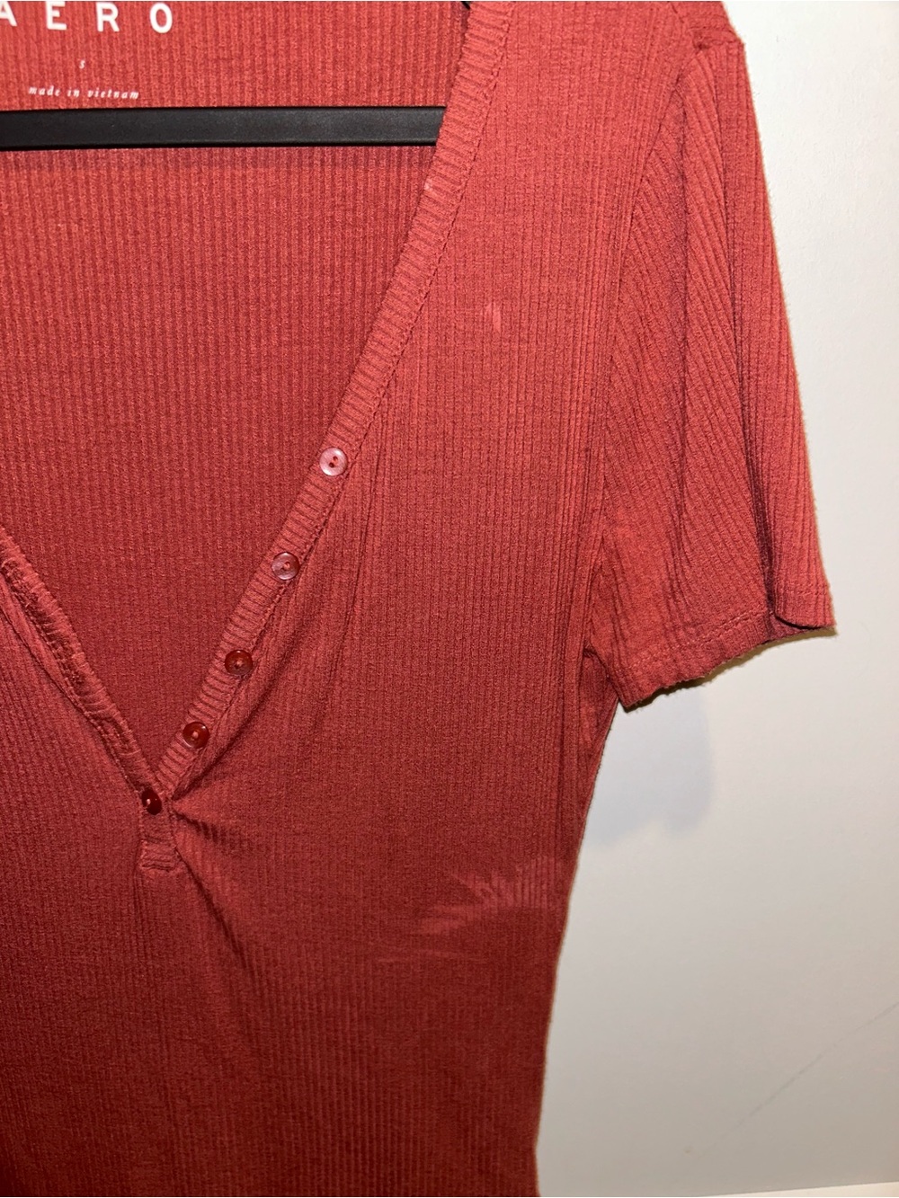 AERO Ribbed Button-Front Bodysuit - Rust - Picture 4 of 6